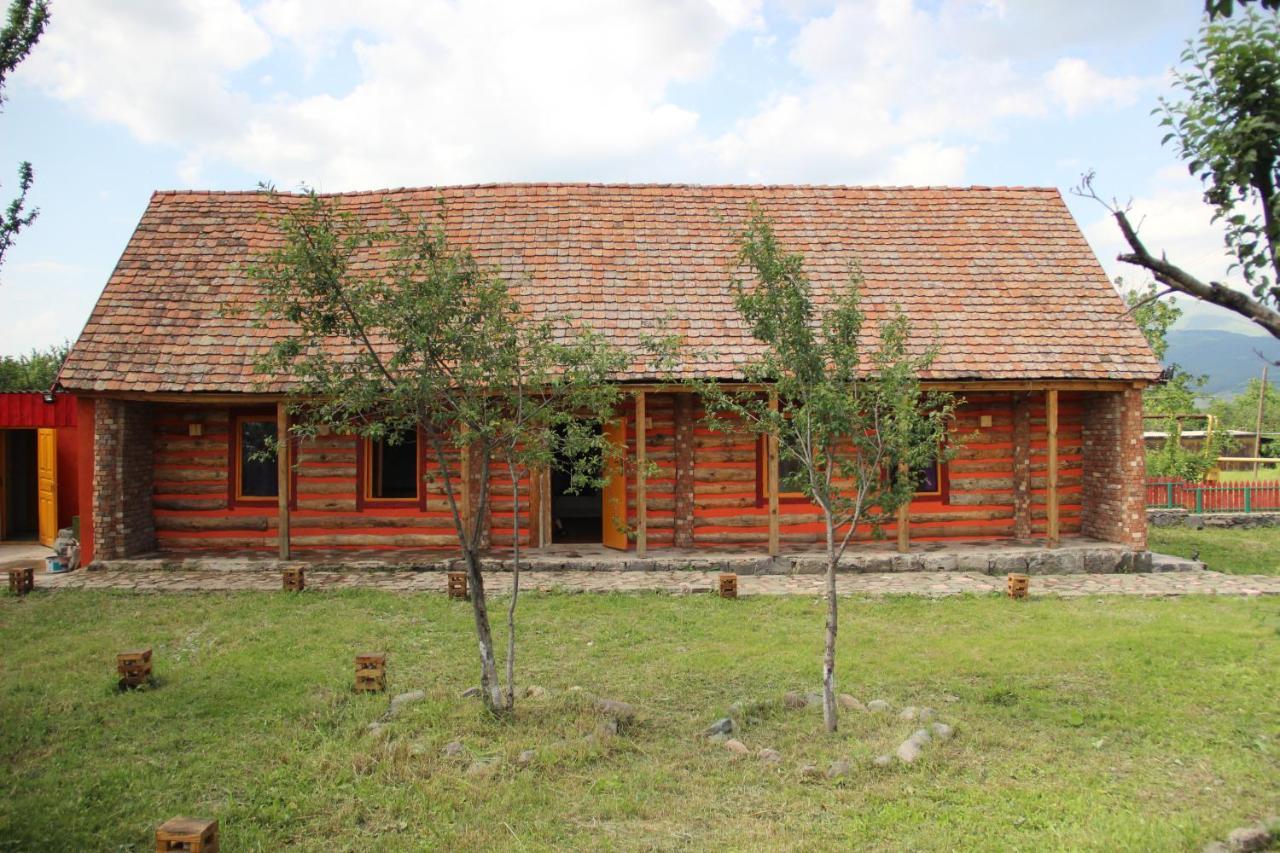 Carahunge Village Home Amrakits Dış mekan fotoğraf